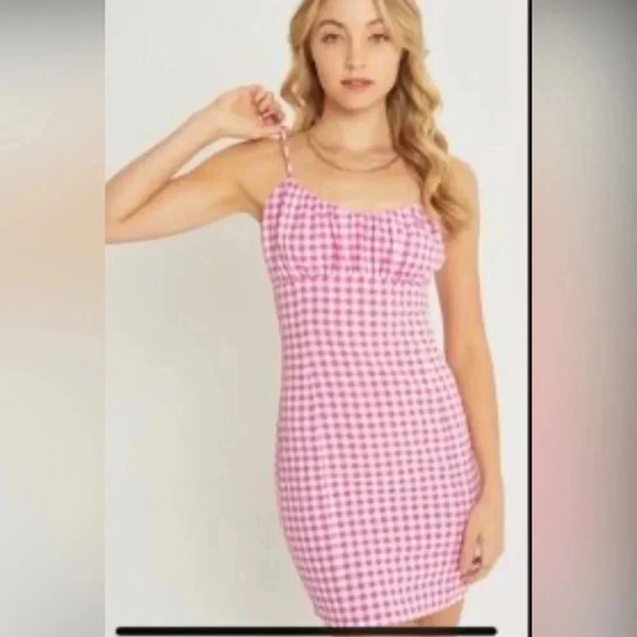 Love tree juniors Emma gingham dress size M - Picture 1 of 2